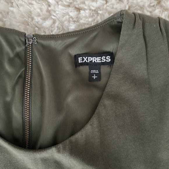Never worn Express dress - Picture 2 of 3